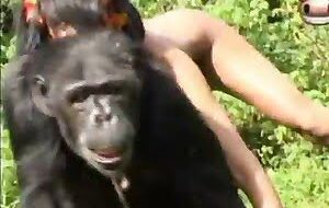 porno only fans - Mulheres transando com macaco